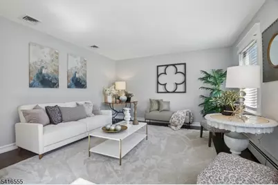 17 Garden St, East Hanover Township, NJ 07936 - Photo 4