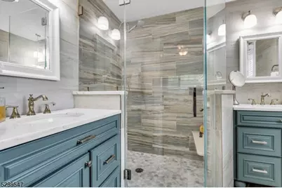 423A Lakeside Blvd, Hopatcong, NJ 07843 - Photo 26