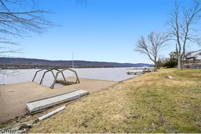 108 Long Pond Rd, West Milford, NJ 07421 - Photo 16