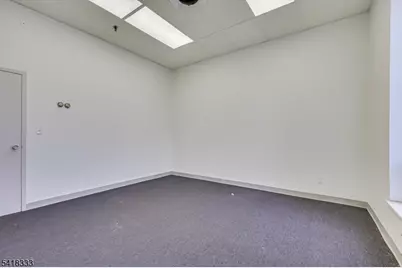 3461 S Clinton Ave, South Plainfield, NJ 07080 - Photo 14