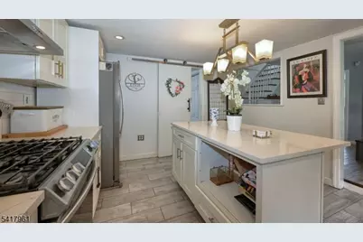 37 South Rd, Wayne, NJ 07470 - Photo 8