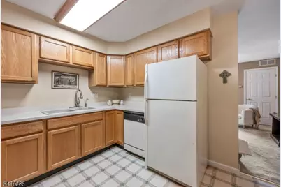 112 Cannella Way #112, Riverdale, NJ 07457 - Photo 10