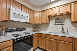 112 Cannella Way, Riverdale, NJ 07457 - Photo 12