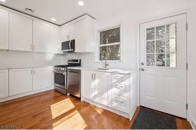 915 Main St #2R, Boonton Town, NJ 07005 - Photo 2