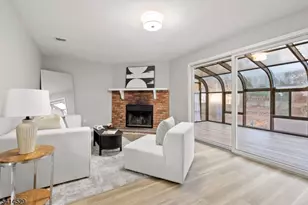 77 Chestnut Dr, Wayne, NJ 07470 - Photo 10