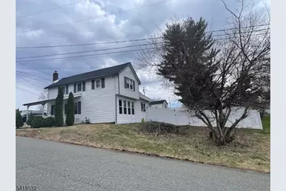 202 Beers St, Lopatcong Township, NJ 08865 - Photo 2