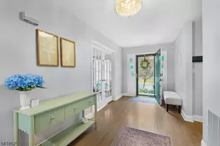 39 Carey Arthur Dr, Wayne, NJ 07470 - Photo 2