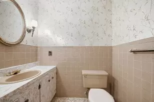 198 Lambert St, Cranford Township, NJ 07016 - Photo 16