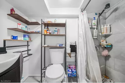 2397 Seymour Ave, Union Township, NJ 07083 - Photo 20