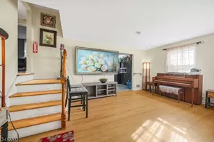 2397 Seymour Ave, Union Township, NJ 07083 - Photo 4