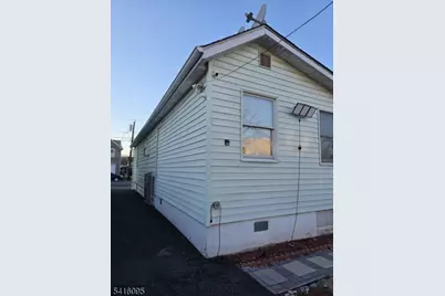 732 Essex Ave, Linden, NJ 07036 - Photo 2