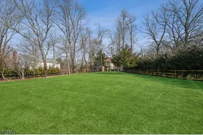 8 Dunnder Dr, Summit, NJ 07901 - Photo 20