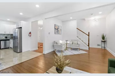 173 Renner Ave, Newark, NJ 07112 - Photo 6