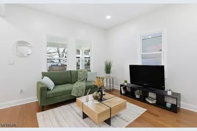 173 Renner Ave, Newark, NJ 07112 - Photo 14