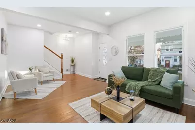 173 Renner Ave, Newark, NJ 07112 - Photo 8