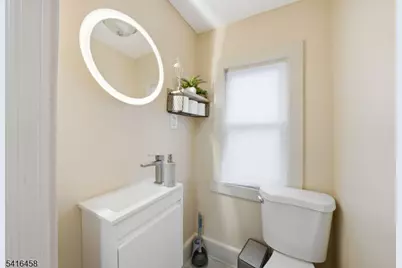 124 Washington Ave, Irvington, NJ 07111 - Photo 16