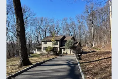 102 Drakestown Rd, Mount Olive, NJ 07840 - Photo 2