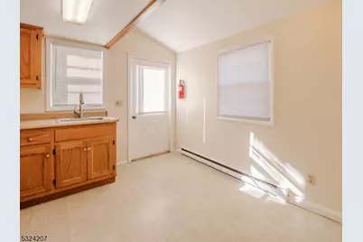 88 Trinity St, Newton, NJ 07860 - Photo 16