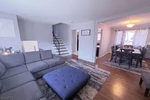 10 Downstream Dr, Mount Olive, NJ 07836 - Photo 10