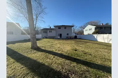 10 Downstream Dr, Mount Olive, NJ 07836 - Photo 2