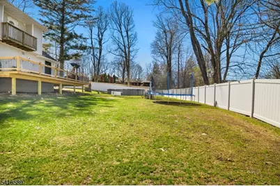 208 Annisquam Rd, Vernon, NJ 07422 - Photo 14