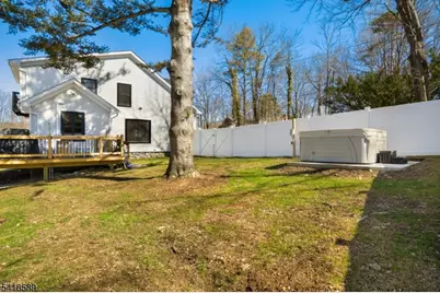208 Annisquam Rd, Vernon, NJ 07422 - Photo 12