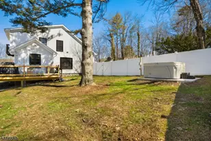 208 Annisquam Rd, Vernon, NJ 07422 - Photo 12