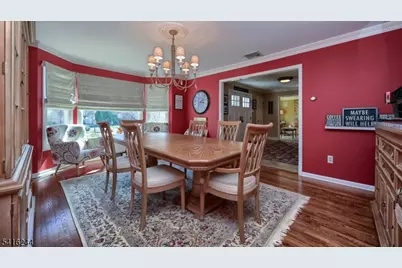 6 Brentwood Ct, Wayne Twp., NJ 07470 - Photo 10