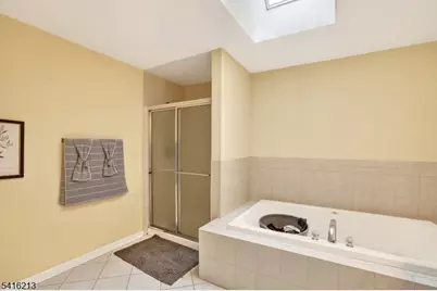 127 Churchill Ave, Franklin Township, NJ 08873 - Photo 22