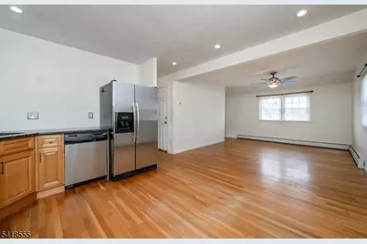 335 Prospect Ave, Dunellen, NJ 08812 - Photo 6