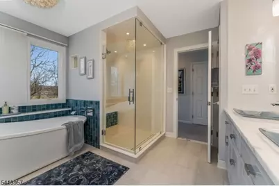 4 Cheshire Ct, Clinton Township, NJ 08833 - Photo 24