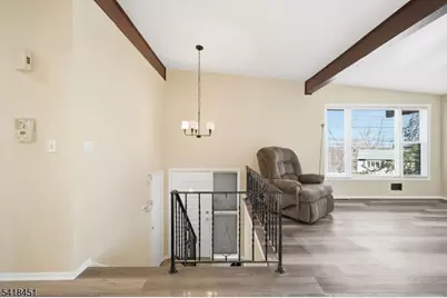 61 Hemlock Rd, Rockaway, NJ 07866 - Photo 2