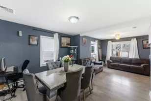 219 Hollywood Ave, Hillside, NJ 07205 - Photo 14