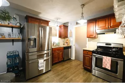 534 Monmouth Ave, Linden, NJ 07036 - Photo 8