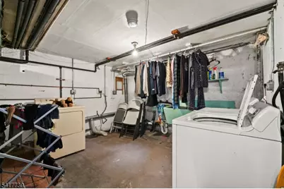 94 Center St, Clifton, NJ 07011 - Photo 32