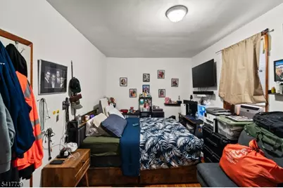 94 Center St, Clifton, NJ 07011 - Photo 18