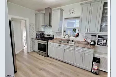 421 Brace Ave, Perth Amboy, NJ 08861 - Photo 8
