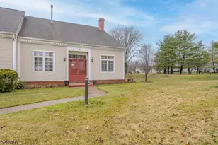 1F Chadwick Ln, Monroe Township, NJ 08831 - Photo 1