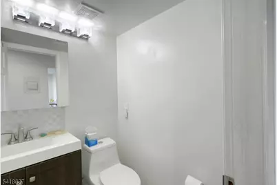 779 Riverside Ave #104, Lyndhurst Township, NJ 07071 - Photo 10