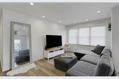 779 Riverside Ave #104, Lyndhurst Township, NJ 07071 - Photo 4