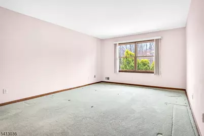 675 Raritan Rd #19, Clark Township, NJ 07066 - Photo 18