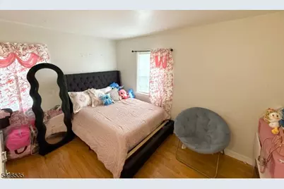 8 Orchard Dr, Clifton, NJ 07012 - Photo 22