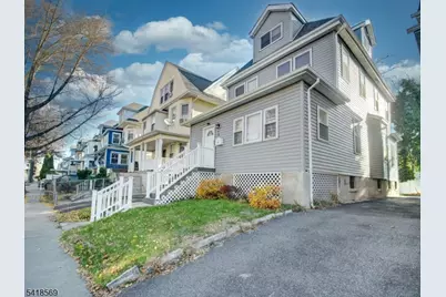 76 Amherst St, East Orange, NJ 07018 - Photo 2