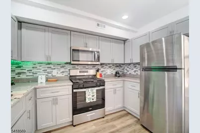 76 Amherst St, East Orange, NJ 07018 - Photo 18