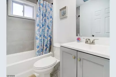 76 Amherst St, East Orange, NJ 07018 - Photo 6