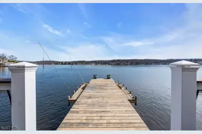 301 Lakeside Blvd, Hopatcong, NJ 07843 - Photo 40