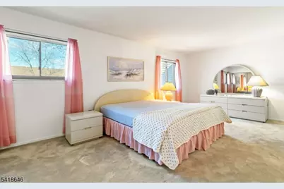 5 Lily Ct, Edison, NJ 08820 - Photo 14