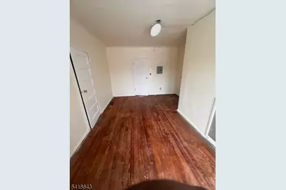 45 Finlay Pl, Newark, NJ 07106 - Photo 8