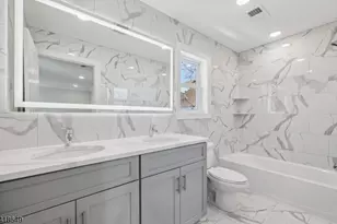 139 N 15th St 2nd Floor, East Orange, NJ 07017 - Photo 18