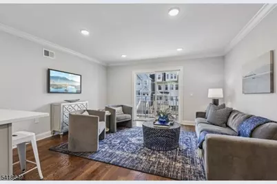 139 N 15th St 2nd Floor, East Orange, NJ 07017 - Photo 4